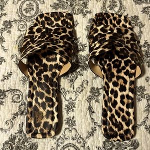Leopard Slides.
